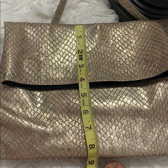 Urban Originals Metallic Flap Over Shoulder Bag - Picture 14 of 14